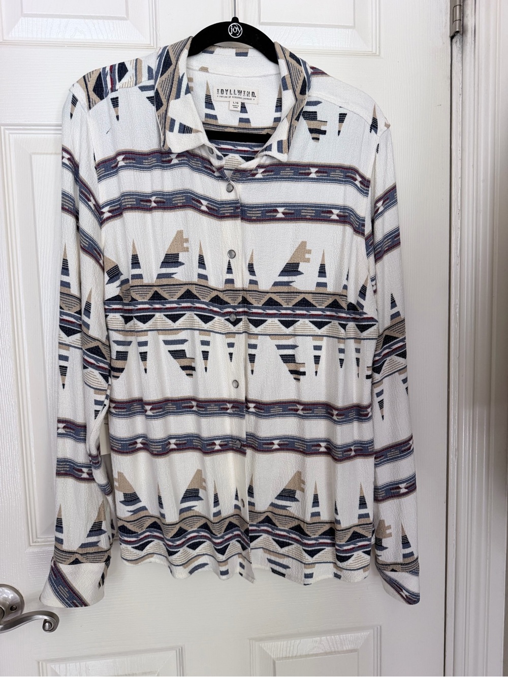 Idyllwind Womens White Aztec-Pattern Lightweight Shirt